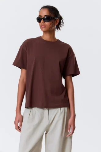 Afslappet, boxy bomulds-T-shirt – burgunder