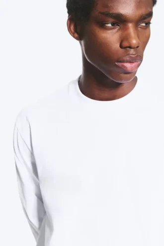 Afslappet langærmet T-shirt – hvid