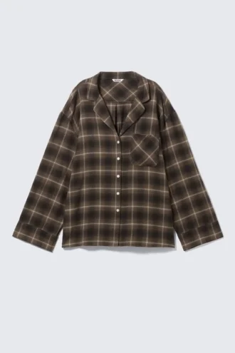 Afslappet pyjamas-skjorte i flannel – mørkebrun ternet
