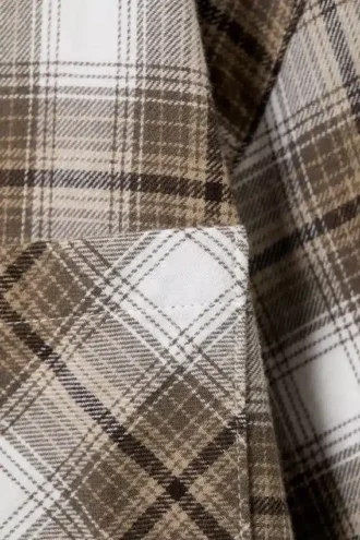Afslappet pyjamaskjorte i flannel – ternet beige