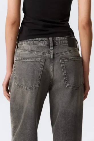 Ample lavtaljede, løse jeans med brede ben – Redondo Black – Sort