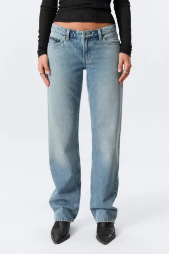 Arrow Low Rise Regular Straight Jeans – Blue Fade – Medium Blue