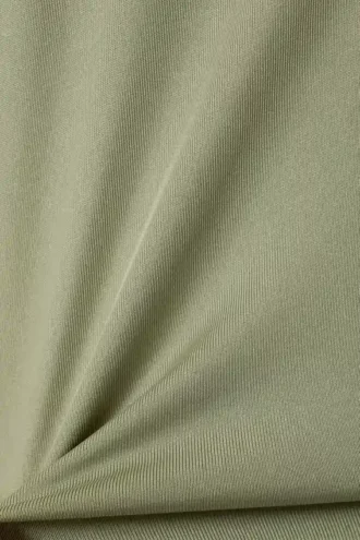 Astrid halterneck-top – lys khakigrøn