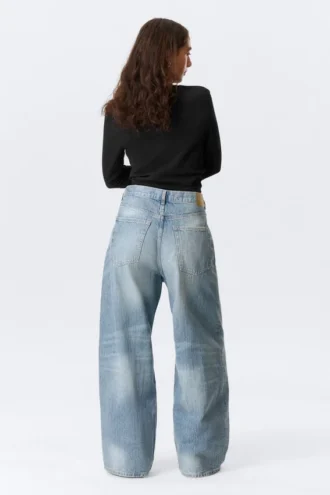 Astro Mid Rise Loose Baggy Unisex Jeans – Blue Stream – Medium Blue