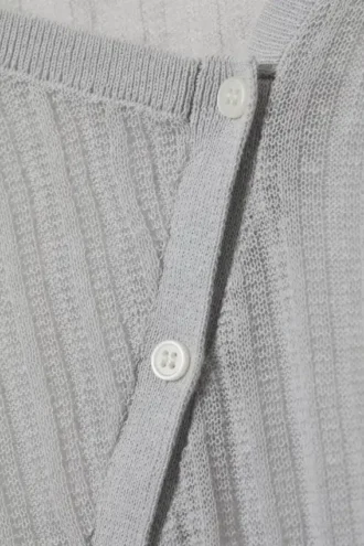 Asymmetrisk cardigan i linneblanding – lysegrå