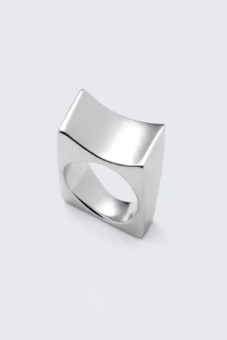 Asymmetrisk ring i rustfrit stål – sølv
