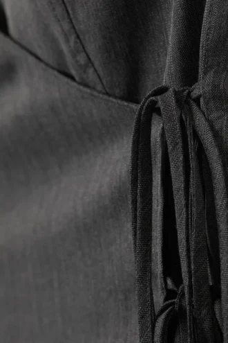 Asymmetrisk wrap-top med stropper – mørkegrå melange