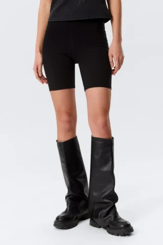 Bikershorts med middelhøj talje – sort