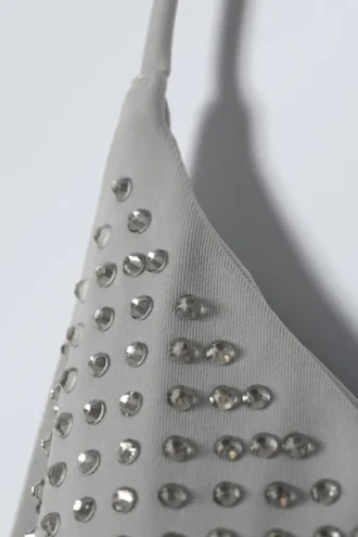 Bikinitop med strass og krydsning – Grå – Strass