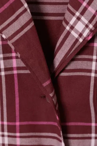 Blød langærmet flannelskjorte – mørkerød ternet