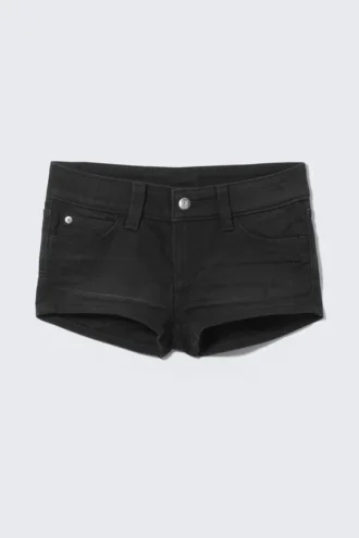 Booty Bei Low Rise Mini Denim Shorts – Undone Black – Sort | Cheap Monday Gb