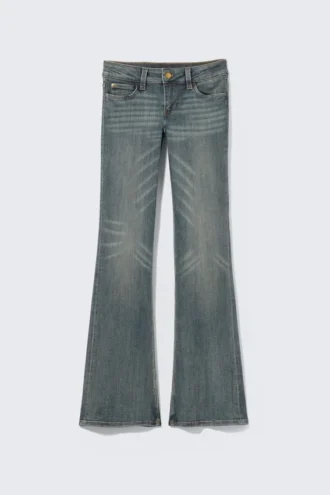 Booty Bei Skinny Bootcut-jeans med lav talje – Puddly Blue | Cheap Monday Gb