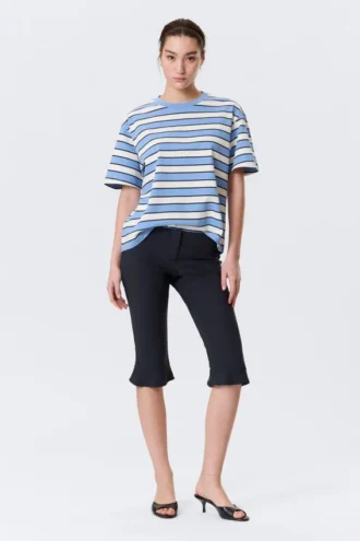 Boxy bomulds-T-shirt – blå og hvid stribet