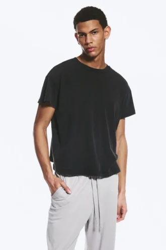 Boxy bomulds-T-shirt med korte ærmer – Worn Black