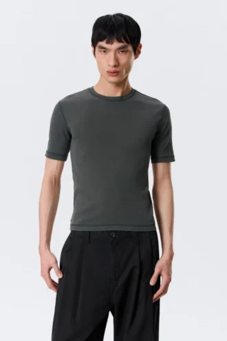 Boxy Slim Fit Ribbet T-shirt – Vasket mørk muldvarp