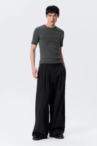 Boxy Slim Fit Ribbet T-shirt – Vasket mørk muldvarp