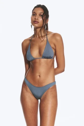 Brasiliansk mini-bikinibund – støvet blå – skinnende