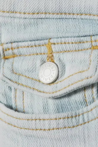 Cheri lavtaljede jeans med udvidede ben – himmelblå – lyseblå