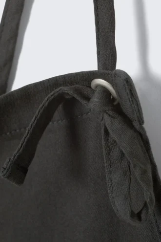 Denim-smækbukser med bindebånd – Sort