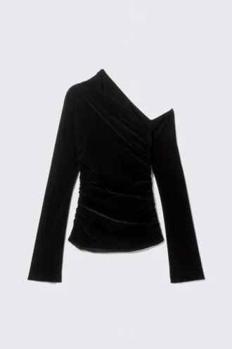 Draperet asymmetrisk top i fløjlsmesh – sort