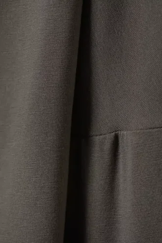 Draperet langærmet Lyocell-top – Dark Mole