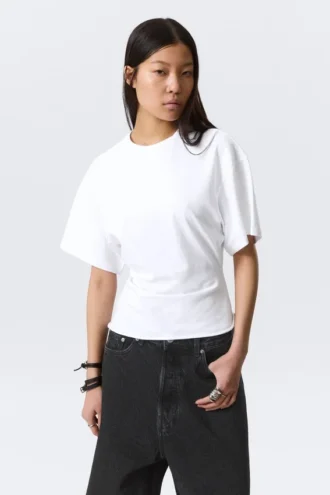 Draperet, tætsiddende T-shirt – hvid