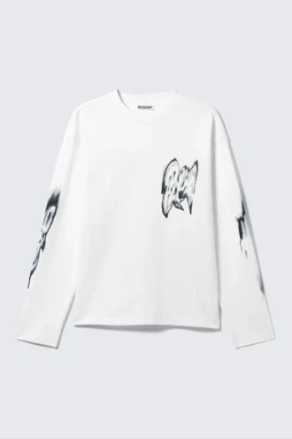 Fantastisk, boxy t-shirt med print og lange ærmer – hvid – abstrakt print