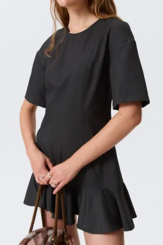 Fit-and-flare minikjole – mørkegrå