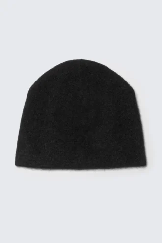 Fluffy Beanie – Sort