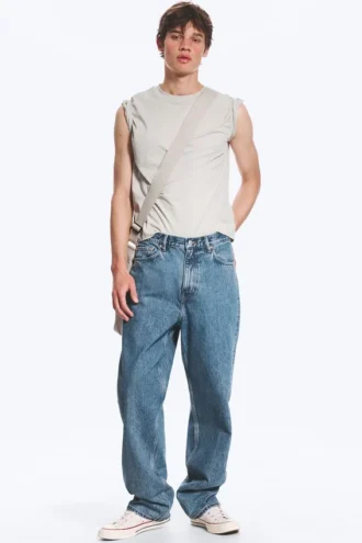 Galaxy Mid Rise Loose Straight Jeans – 90S Blue – Medium Blue
