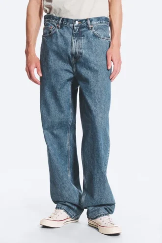 Galaxy Mid Rise Loose Straight Jeans – 90S Blue – Medium Blue