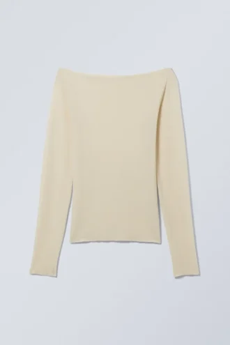Gennemsigtig langærmet bluse med bådudskæring – lys beige
