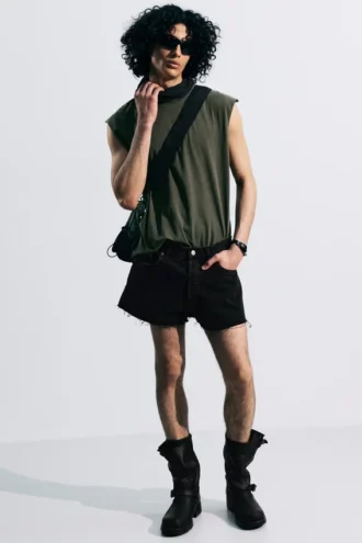 Gravity Mid Rise Loose Denim Shorts – Tuned Black – Sort