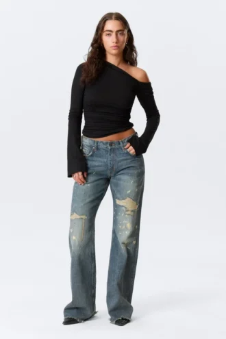 Helix lavtaljede jeans med almindelig pasform og udvidede ben – Arizona Worn – mellemblå
