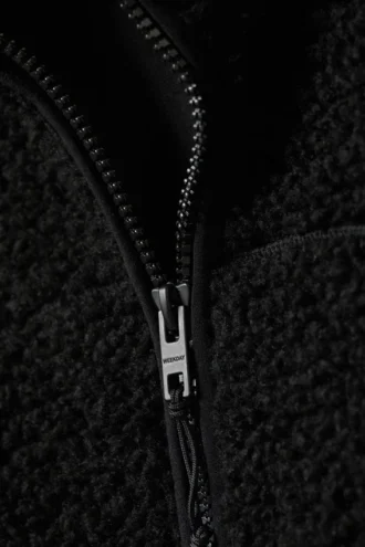 Hooded Pile Jacket – Sort