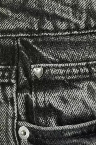 Imoo lavtaljede denimshorts med brede ben – Haunted Black – Sort