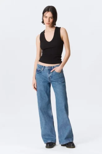 Imoo lavtaljede, løse Jeans med vid benvidde – 90’er-blå – mellemblå