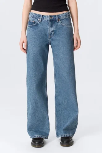 Imoo lavtaljede, løse Jeans med vid benvidde – 90’er-blå – mellemblå