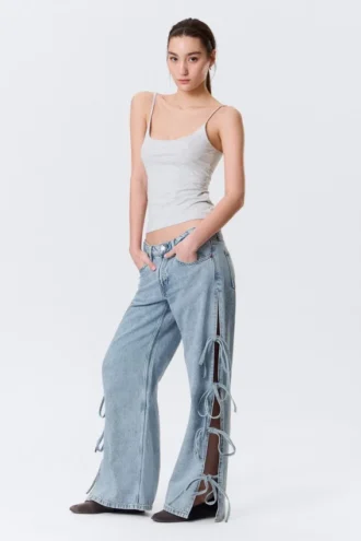 Imoo Low Rise Loose Wide Bow Jeans – Mid Blue – Medium Blue