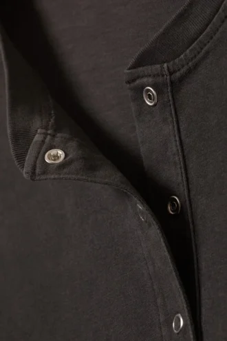 Kasseformet langærmet Henley-T-shirt – mørkegrå