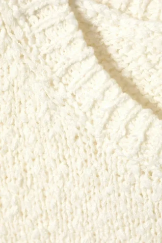 Kasseformet strikket veste med struktur – off-white