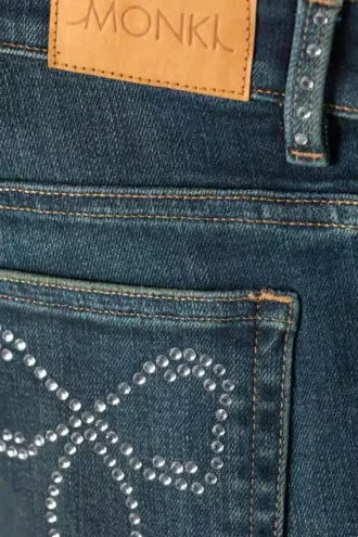 Katsumi jeans med lav talje, smalle ben og udvidede ben – med dekorationer – mørkeblå