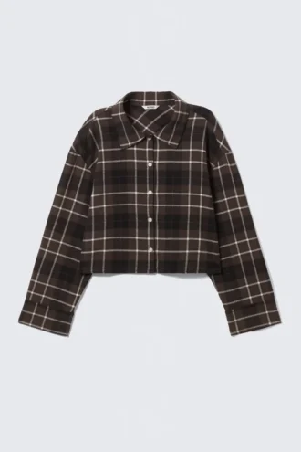 Kort flannelskjorte med tern – brun ternet