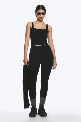 Kort sports-top – Sort