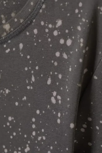Kort T-shirt i ribbet bomuld med print – Sort – Acid Spray