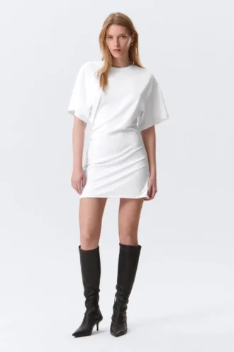 Kortærmet mini-T-shirt-kjole – hvid