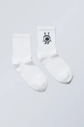Korte sportsstrømper med print – Hvide