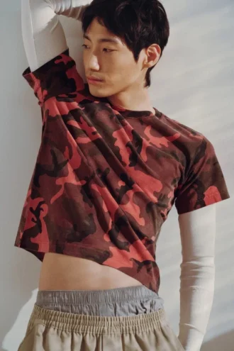 Krympet dobbeltlags T-shirt – rød camouflage