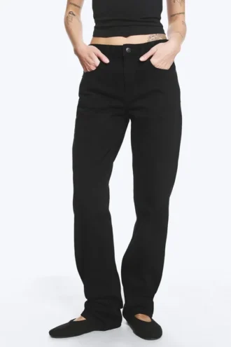 Laika Mid Rise Regular Straight Jeans – Black Rinse – Sort