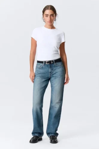 Laika Mid Rise Regular Straight Jeans – Radio Blue – Medium Blue